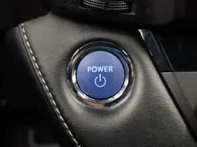 Toyota RAV4 (2018) thumbnail 32