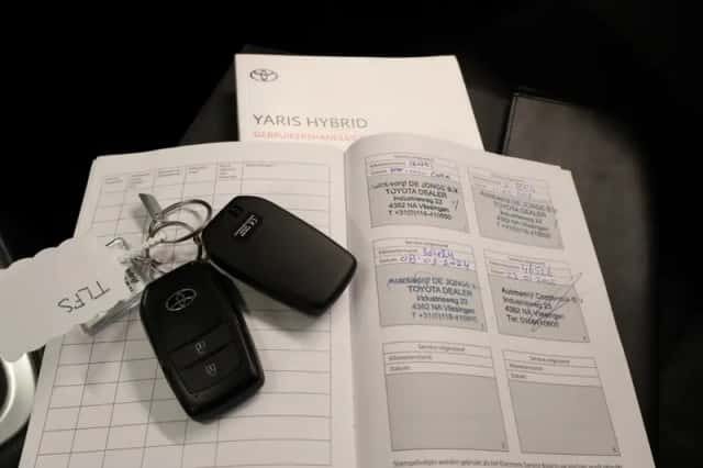 Toyota Yaris (2021) thumbnail 5
