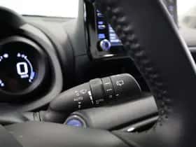 Toyota Yaris (2022) thumbnail 23