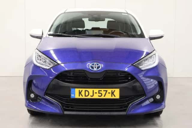Toyota Yaris (2022) thumbnail 6