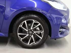 Toyota Yaris (2022) thumbnail 9
