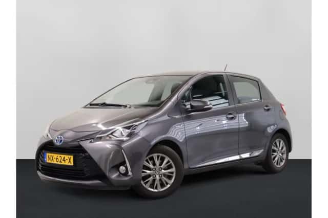 Toyota Yaris (2017) thumbnail 1