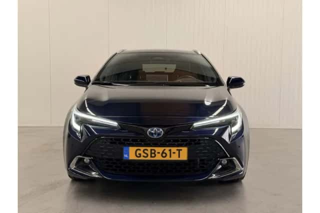 Toyota Corolla (2024) thumbnail 6
