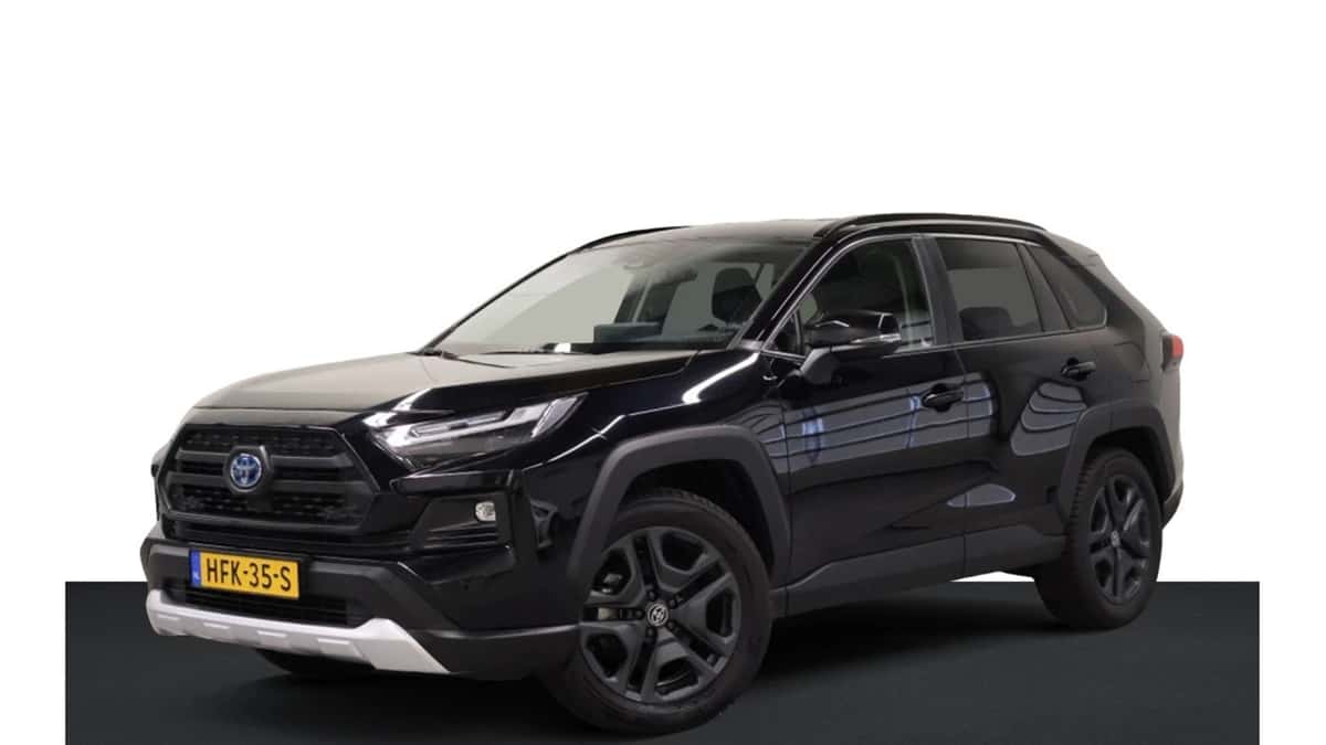 Toyota RAV4 (2025) — foto 1