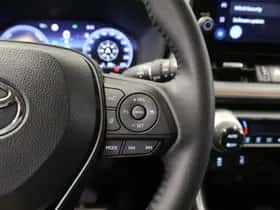 Toyota RAV4 (2025) thumbnail 26