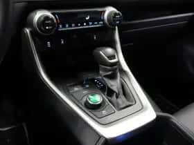 Toyota RAV4 (2025) thumbnail 28