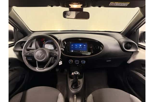 Toyota Aygo X (2024) thumbnail 3