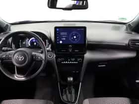 Toyota Yaris Cross (2024) thumbnail 3
