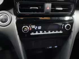 Toyota Yaris Cross (2024) thumbnail 25