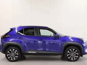 Toyota Yaris Cross (2024) thumbnail 8