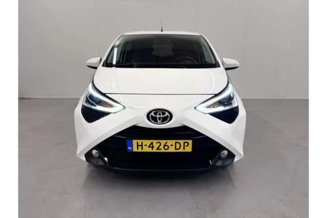 Toyota Aygo (2020) thumbnail 4