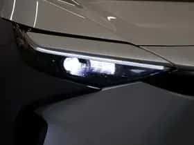 Toyota bZ4X (2025) thumbnail 11