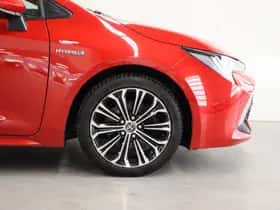 Toyota Corolla (2021) thumbnail 5