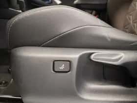 Toyota Yaris Cross (2024) thumbnail 25