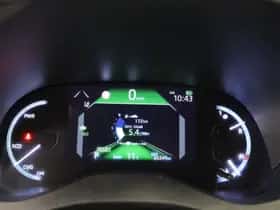 Toyota Yaris Cross (2024) thumbnail 4