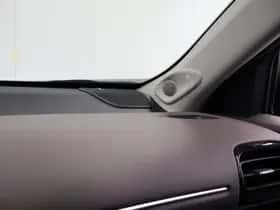 Toyota Yaris Cross (2024) thumbnail 38