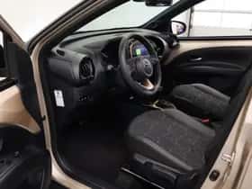 Toyota Aygo X (2023) thumbnail 18