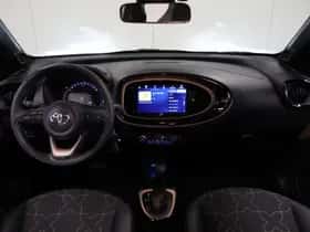 Toyota Aygo X (2023) thumbnail 3