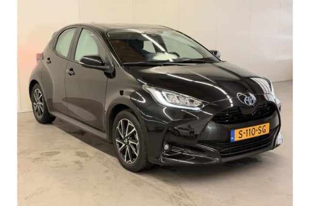 Toyota Yaris (2023) thumbnail 6