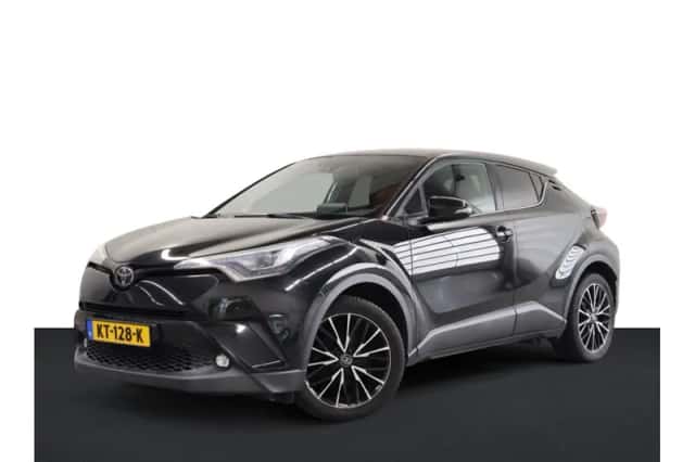Toyota C-HR (2016) thumbnail 1