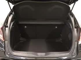 Toyota C-HR (2016) thumbnail 14