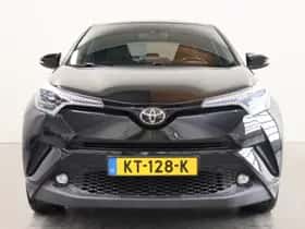 Toyota C-HR (2016) thumbnail 6