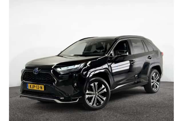 Toyota RAV4 (2023) thumbnail 1