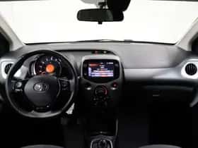 Toyota Aygo (2019) thumbnail 3