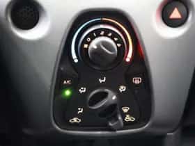 Toyota Aygo (2019) thumbnail 26
