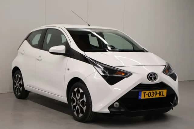 Toyota Aygo (2019) thumbnail 6