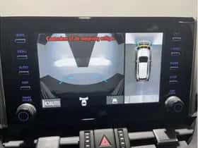 Toyota RAV4 (2022) thumbnail 12