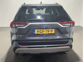 Toyota RAV4 (2022) thumbnail 18