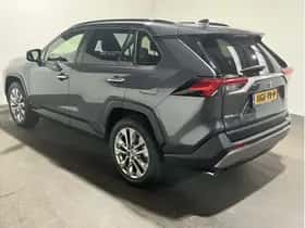 Toyota RAV4 (2022) thumbnail 4