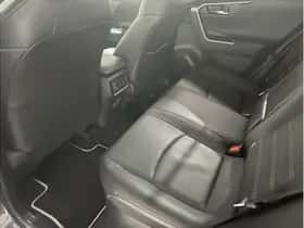 Toyota RAV4 (2022) thumbnail 32
