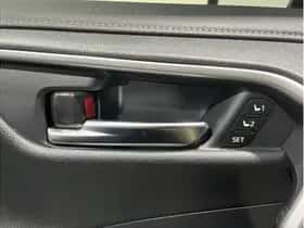Toyota RAV4 (2022) thumbnail 34