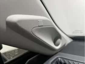 Toyota RAV4 (2022) thumbnail 39