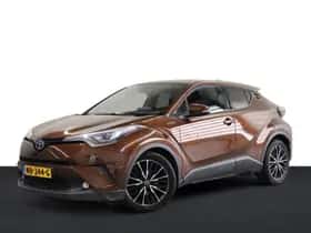 Toyota C-HR (2017) thumbnail 1