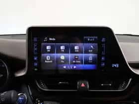 Toyota C-HR (2017) thumbnail 34