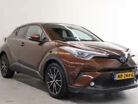 Toyota C-HR (2017) thumbnail 7