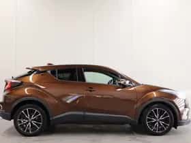 Toyota C-HR (2017) thumbnail 8
