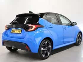 Toyota Yaris (2024) thumbnail 2
