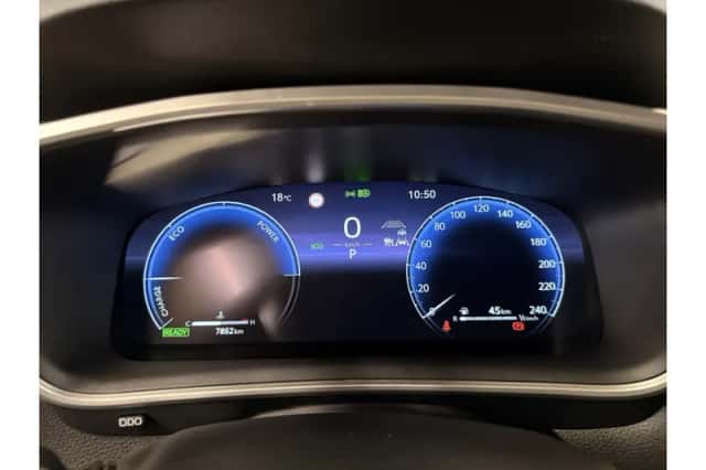 Toyota Corolla (2025) thumbnail 4
