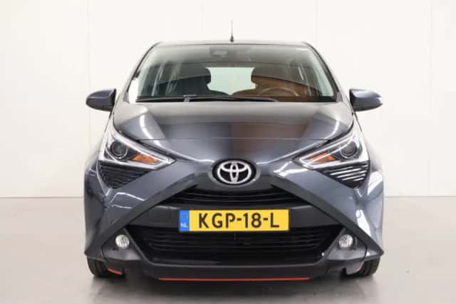 Toyota Aygo (2021) thumbnail 6