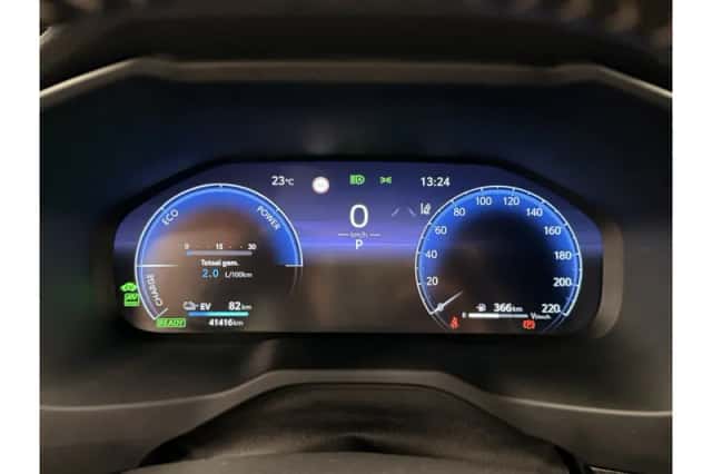 Toyota RAV4 (2024) thumbnail 4