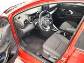 Toyota Yaris (2022) thumbnail 17