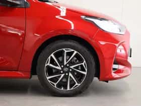 Toyota Yaris (2022) thumbnail 9