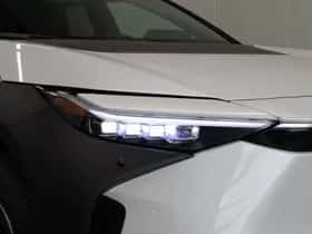 Toyota bZ4X (2025) thumbnail 10