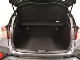 Toyota C-HR (2023) thumbnail 14