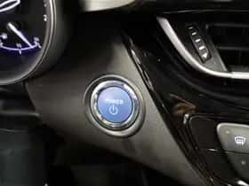 Toyota C-HR (2023) thumbnail 27
