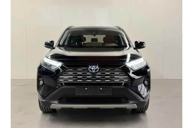 Toyota RAV4 (2024) thumbnail 5